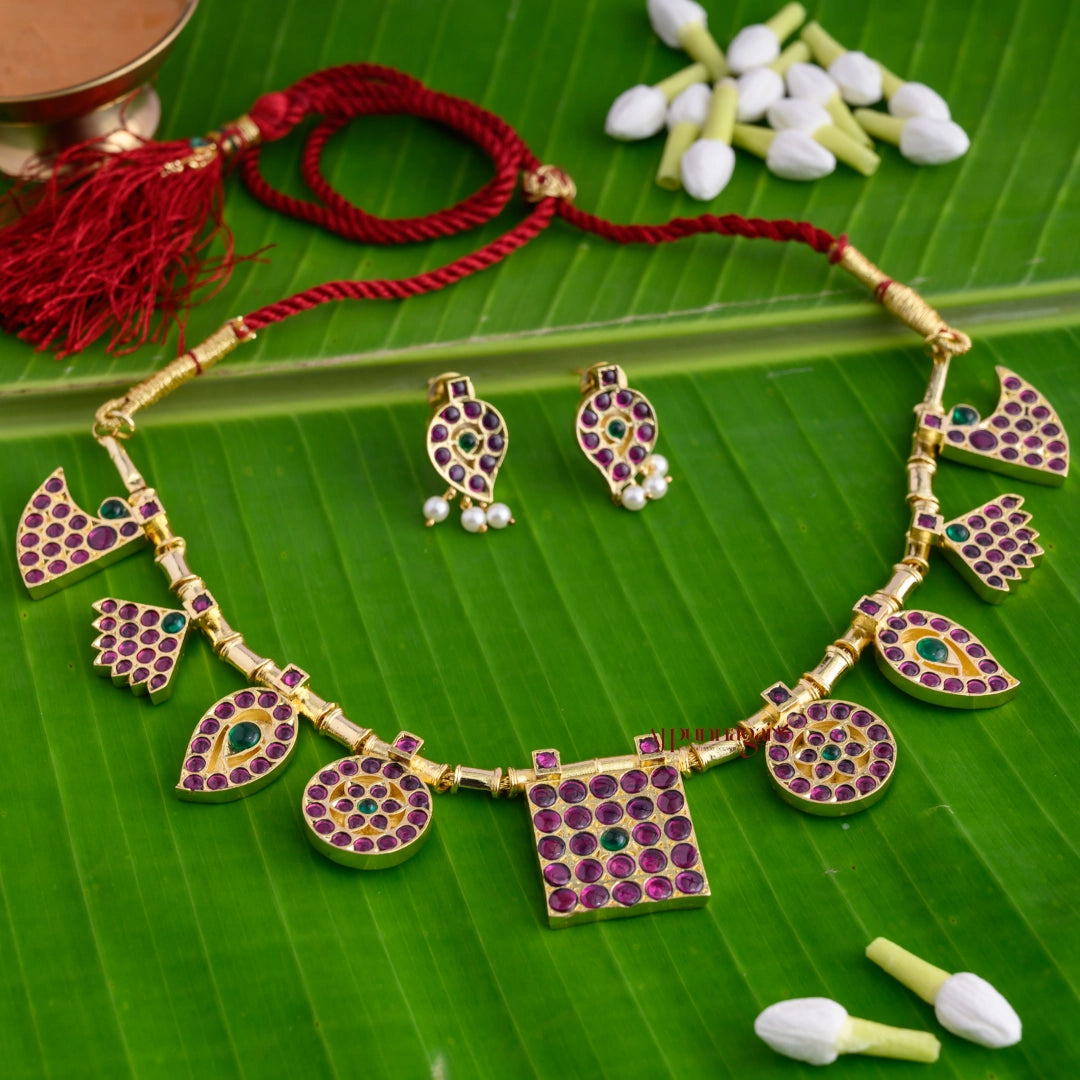 South Indian Traditional Precious Kemp Necklace