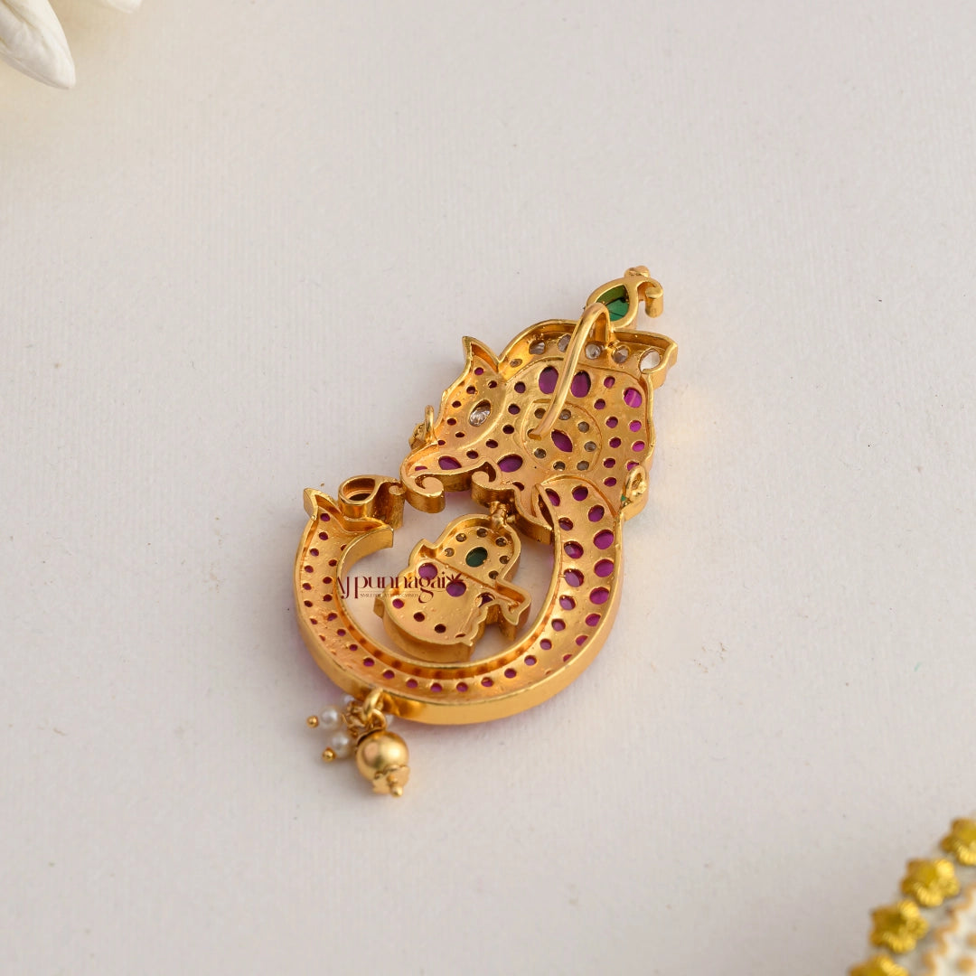 Ganesha With Lingam Kemp Pendant Set