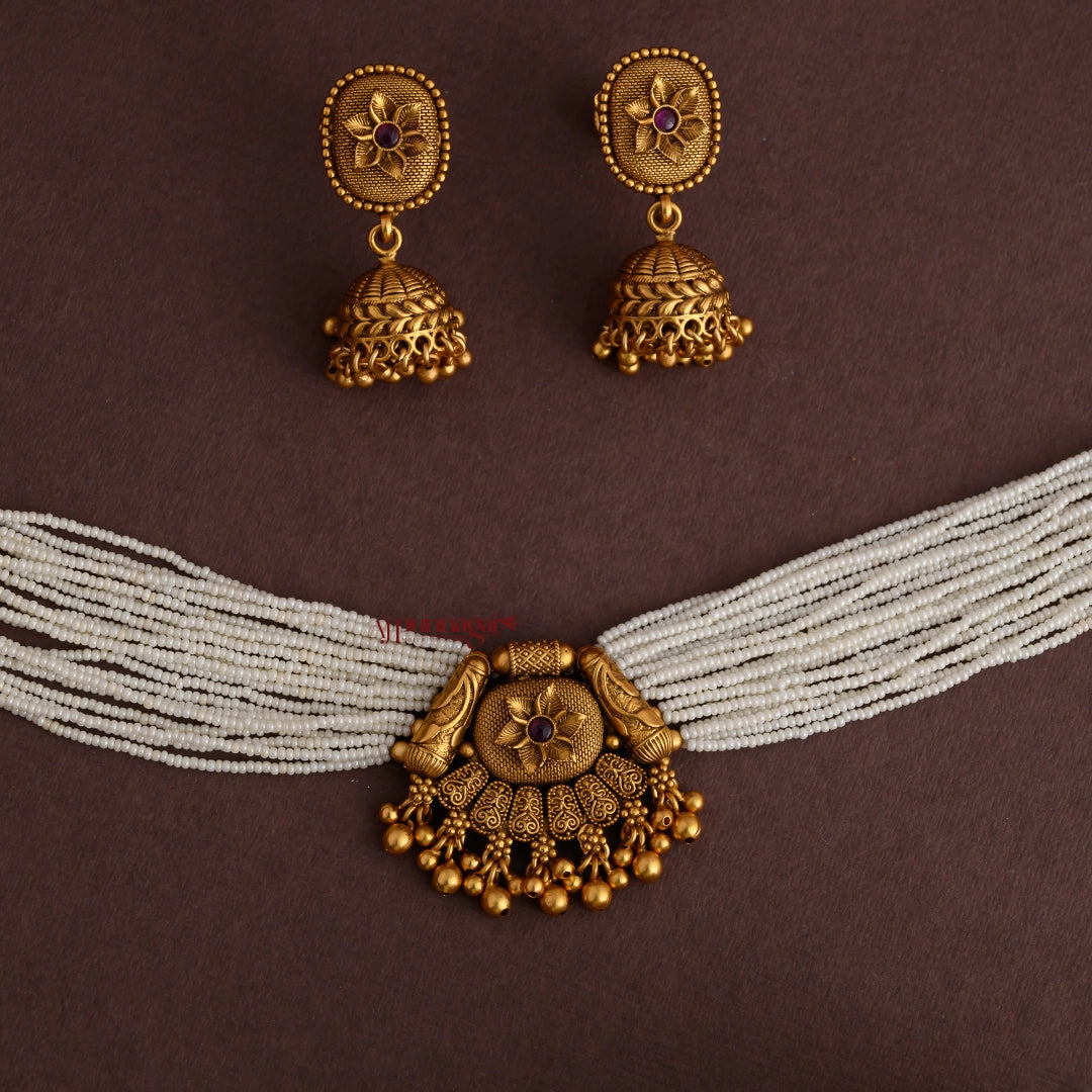 Elegant Floral White Beaded Choker