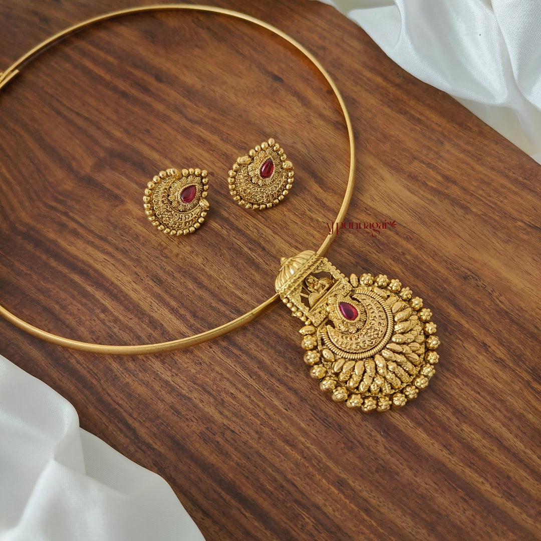Antique Finish Hasli Necklace