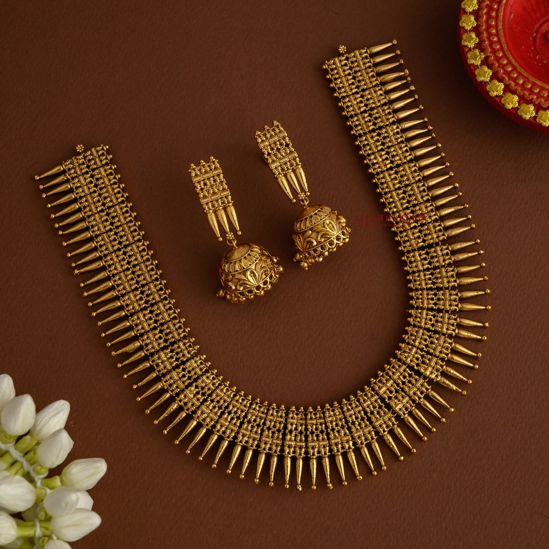 Gold Look Alike Spike Necklace