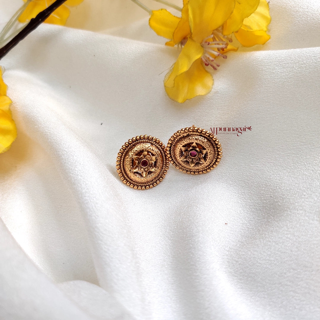 Royal Touch Star Motif Pendant Chain - Ruby