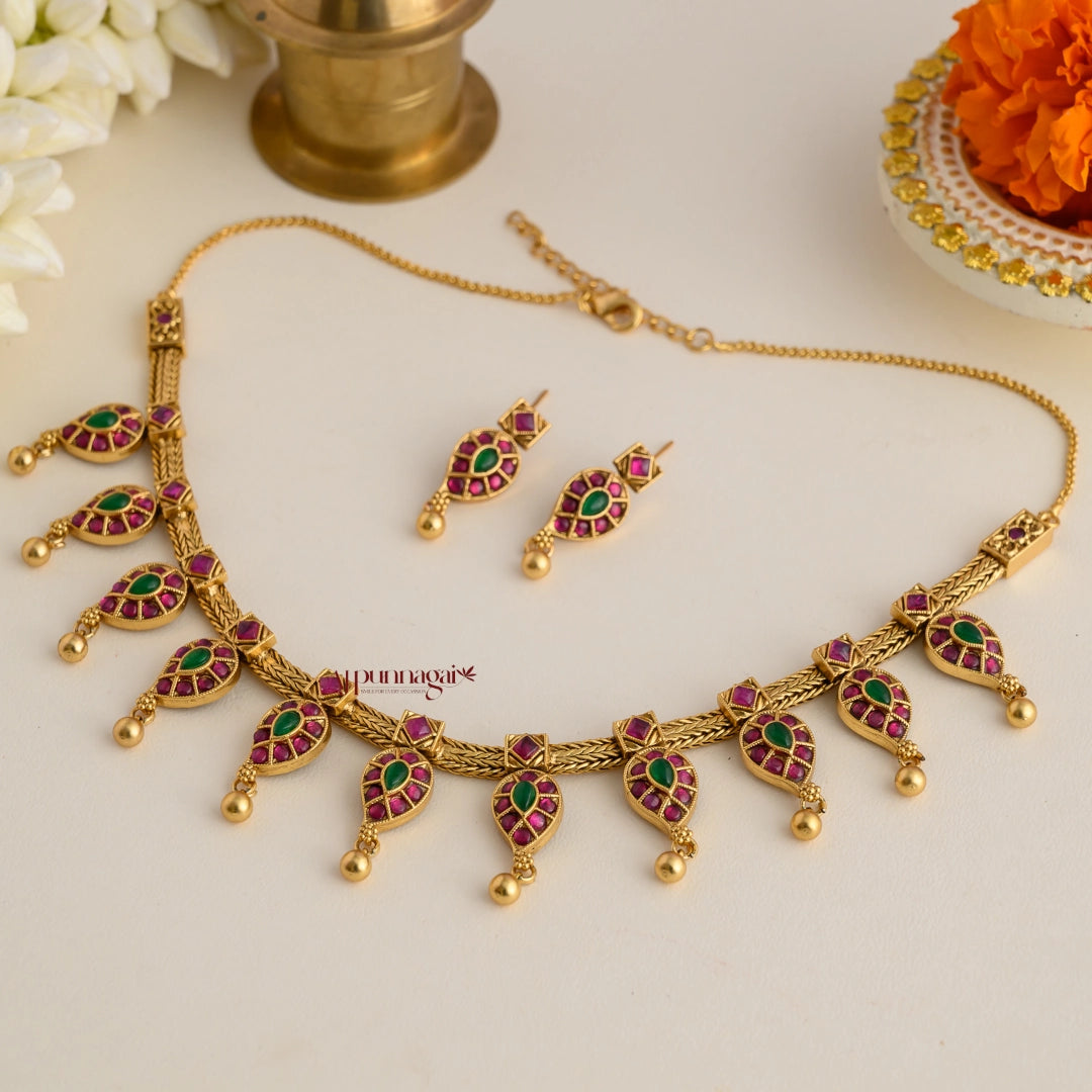 Elegant Mango Kemp Necklace - Multi