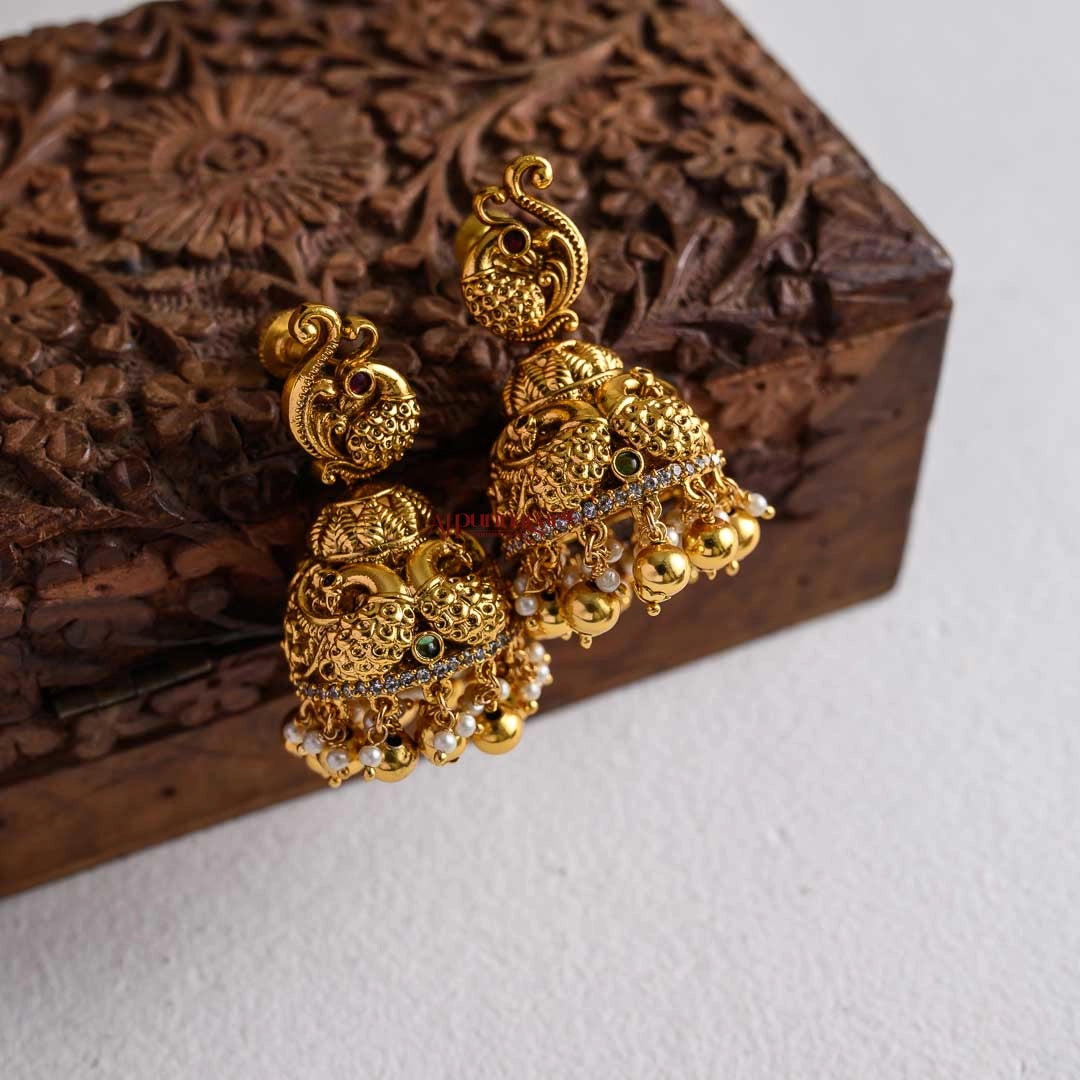 Lakshmi With Peacock Nakshi Haram