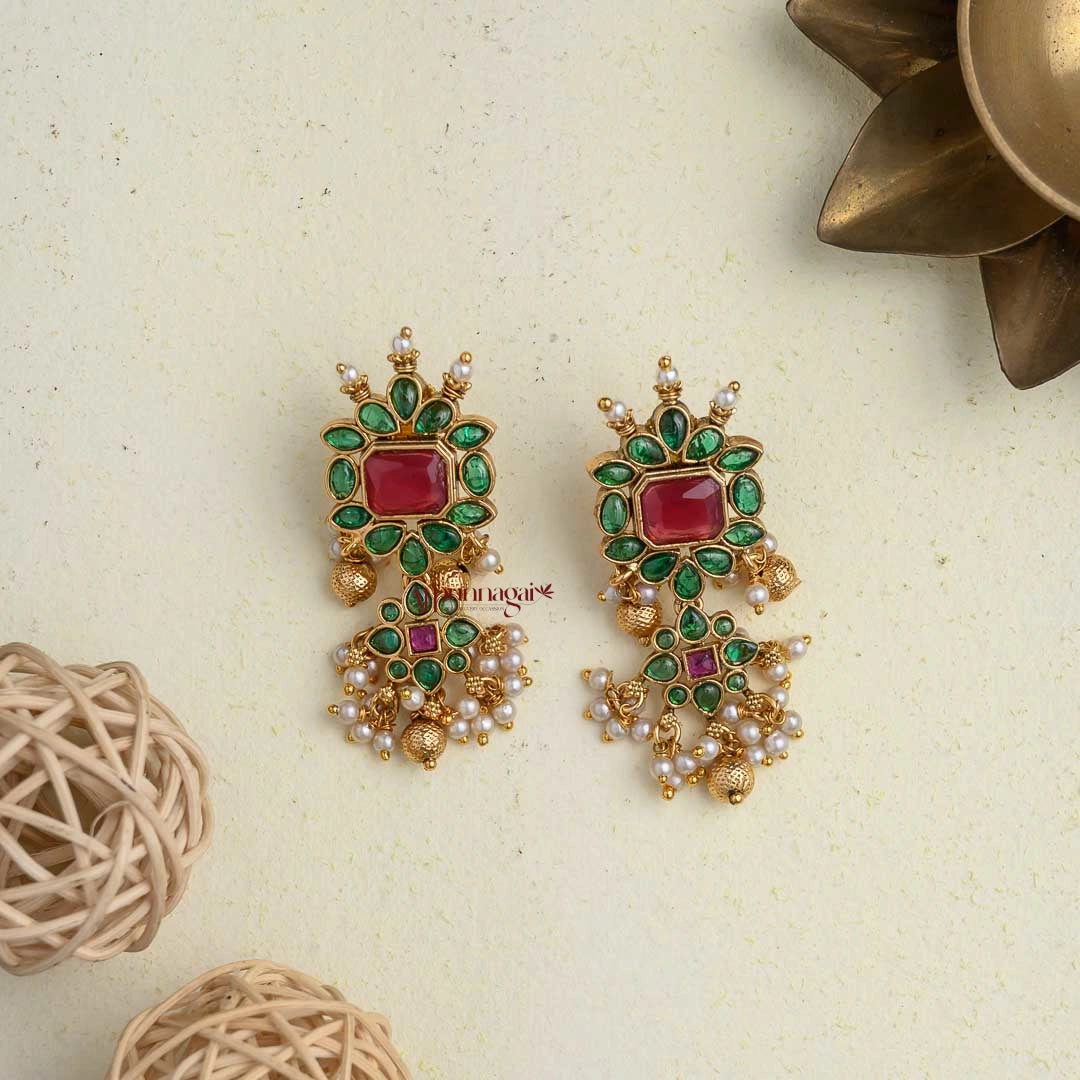 Guttapusalu Green with Ruby Necklace