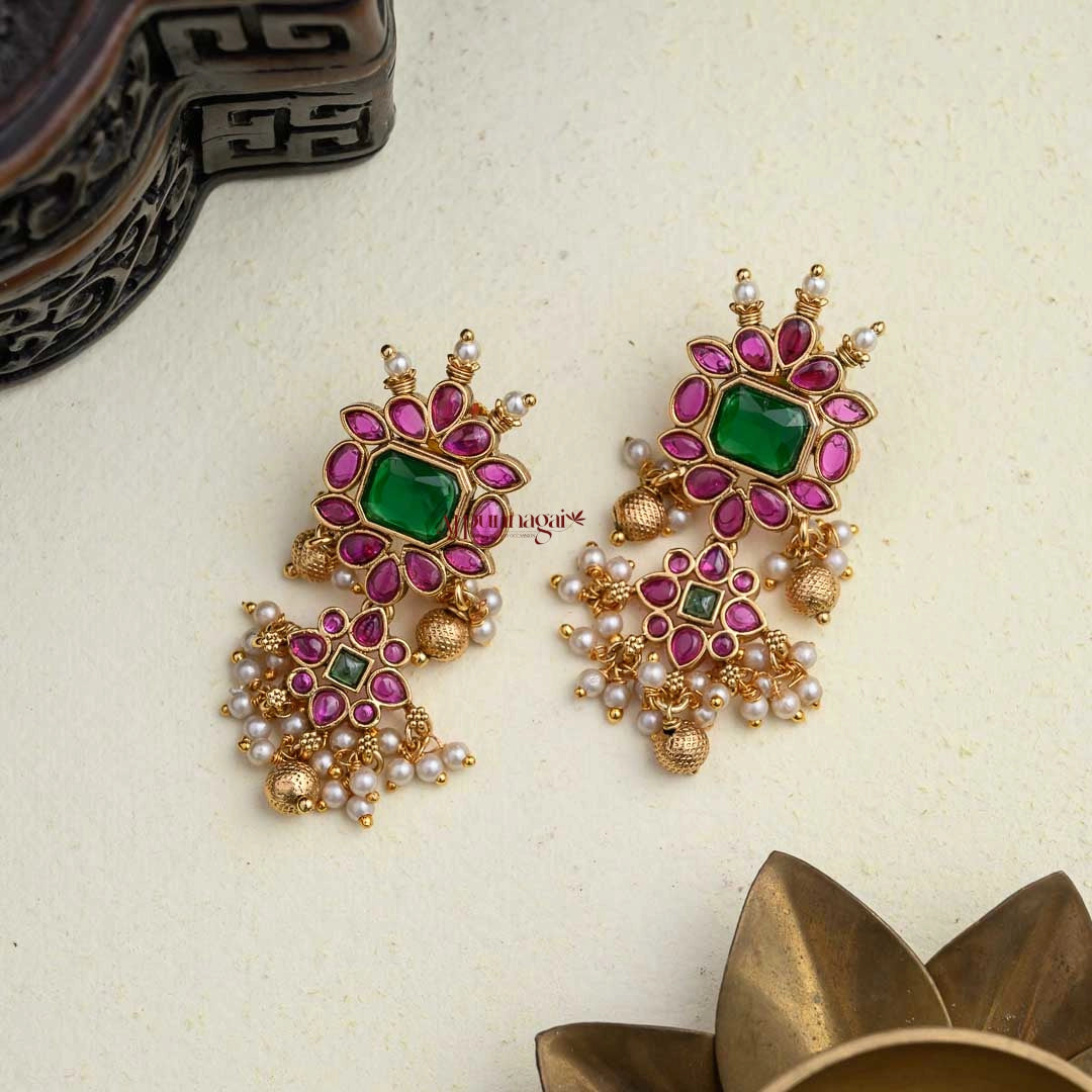 Guttapusalu Ruby with Green Haram