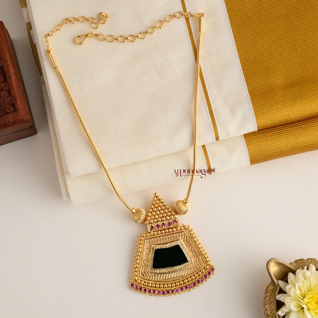 Kerala Traditional Green Palakka Necklace