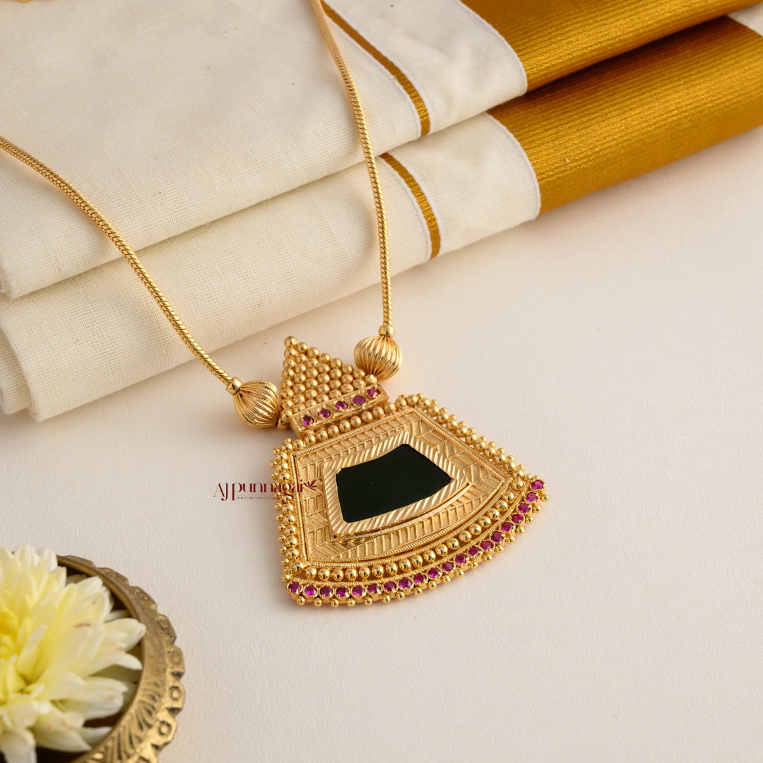 Kerala Traditional Green Palakka Necklace