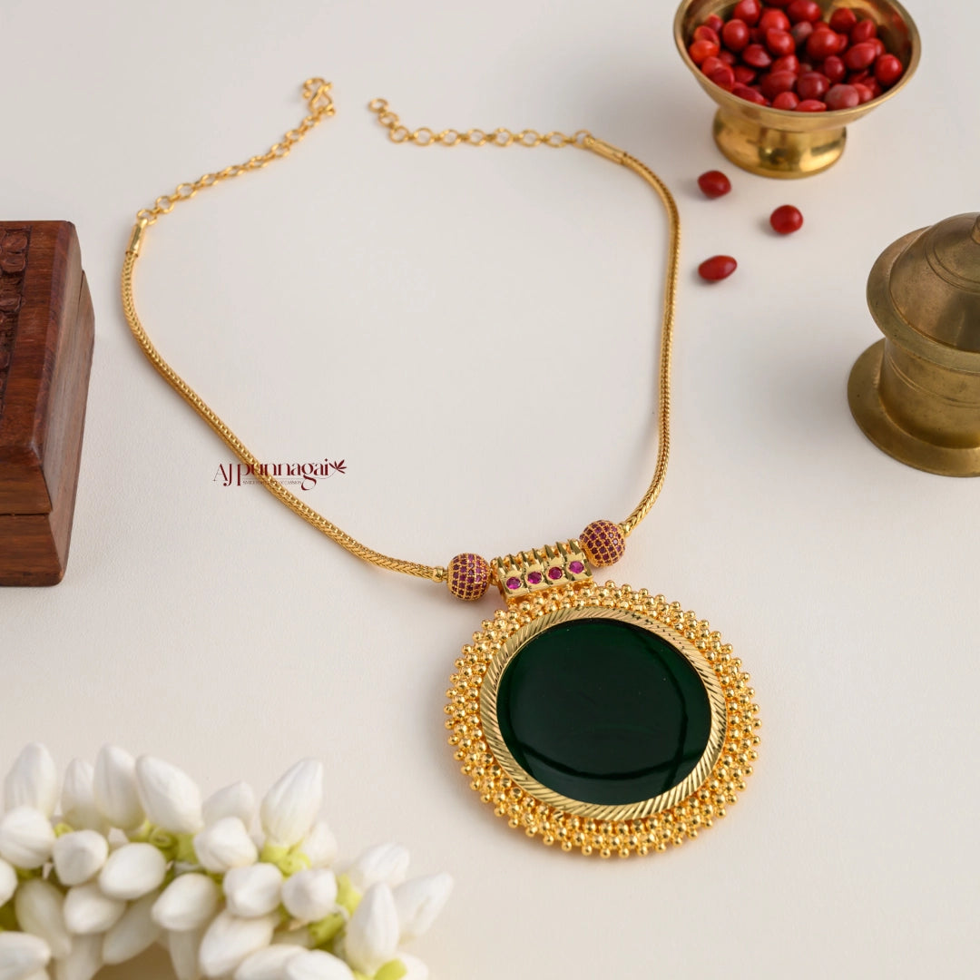 Grand Green Round Palakka Necklace