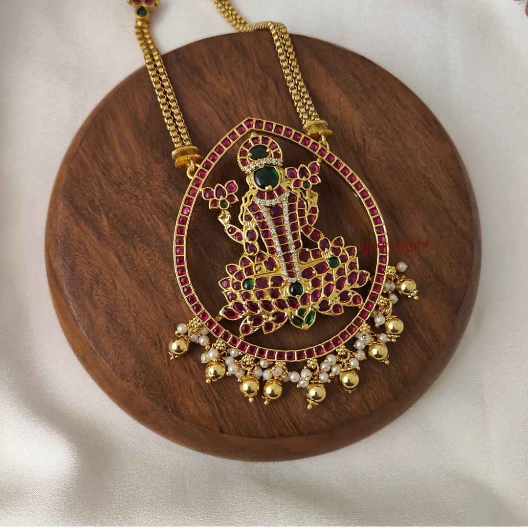 Goddess Maha Lakshmi Kemp Pendant Chain