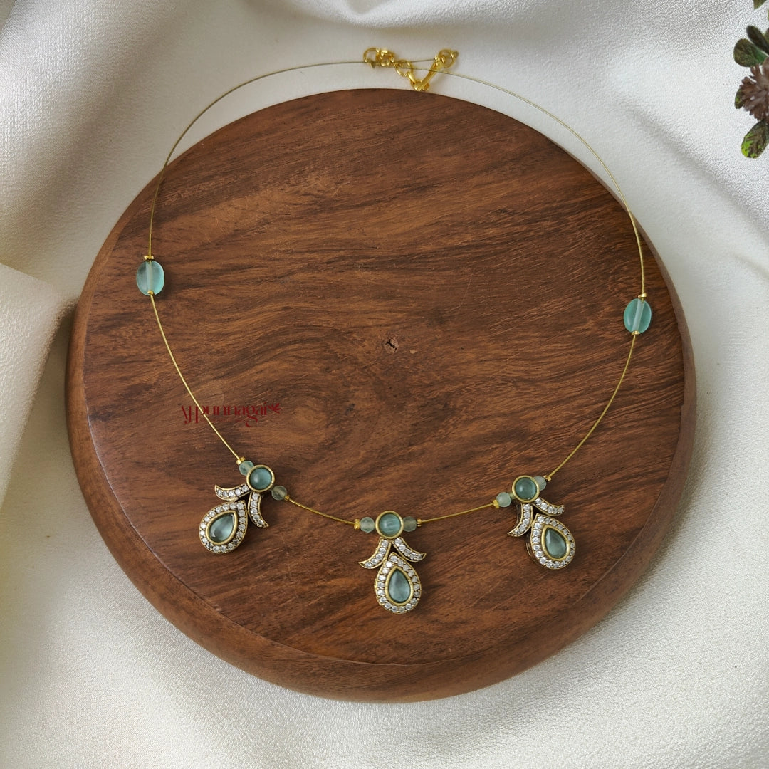 Victorian Invisible Necklace - Pastel Green