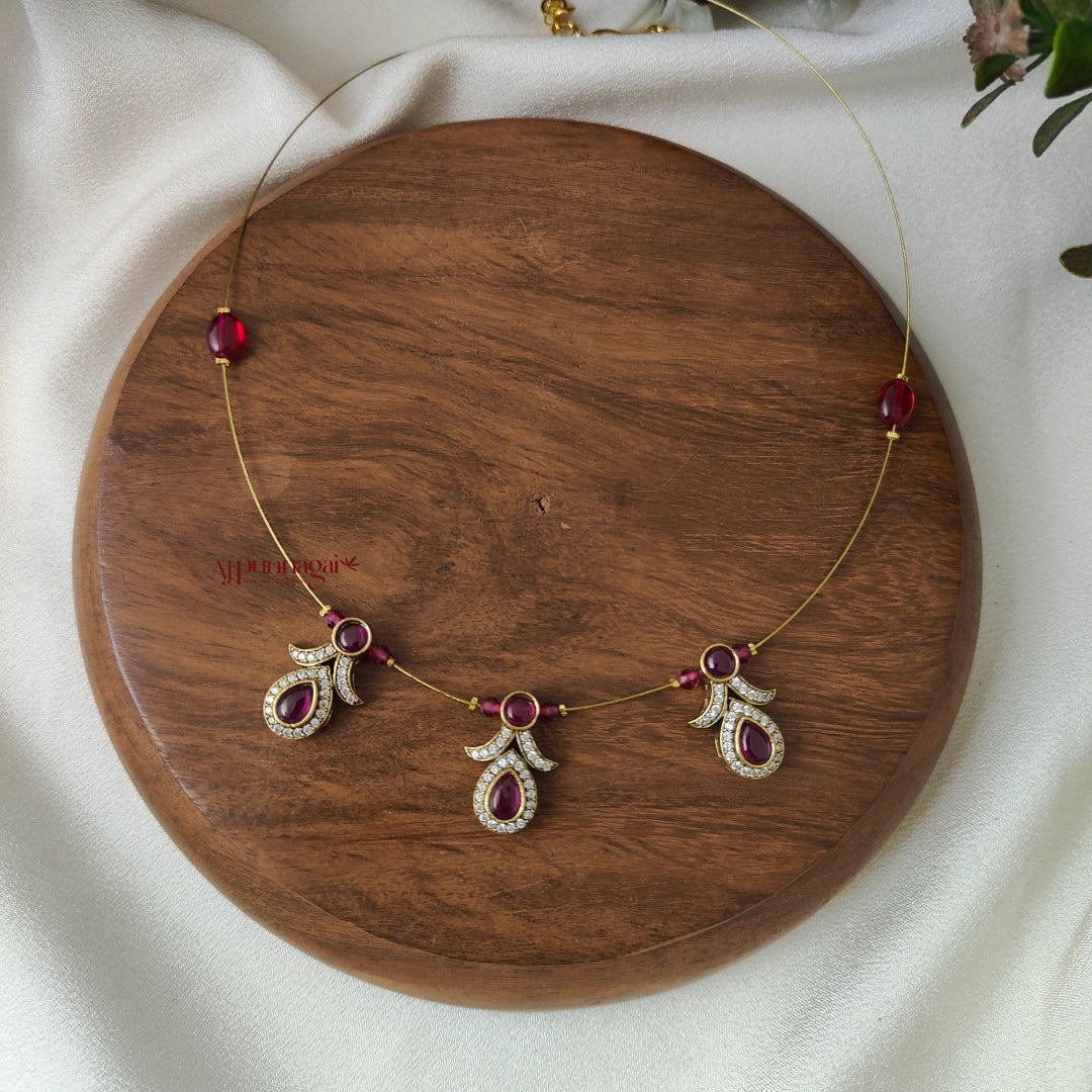 Victorian Invisible Necklace - Maroon