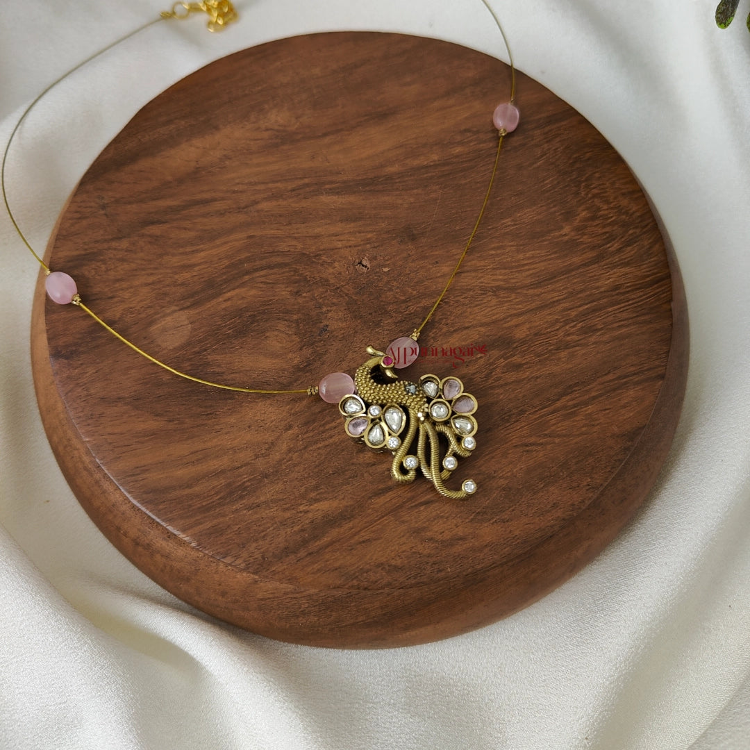 Right Peacock Victorian Invisible Necklace - Pastel Pink