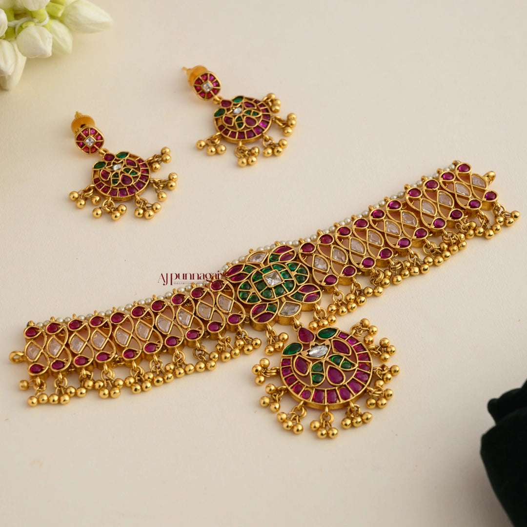 Gold Look Alike Kemp High Neck Choker