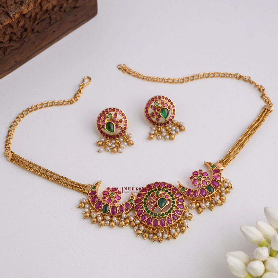 Beautiful Kemp Peacock Necklace