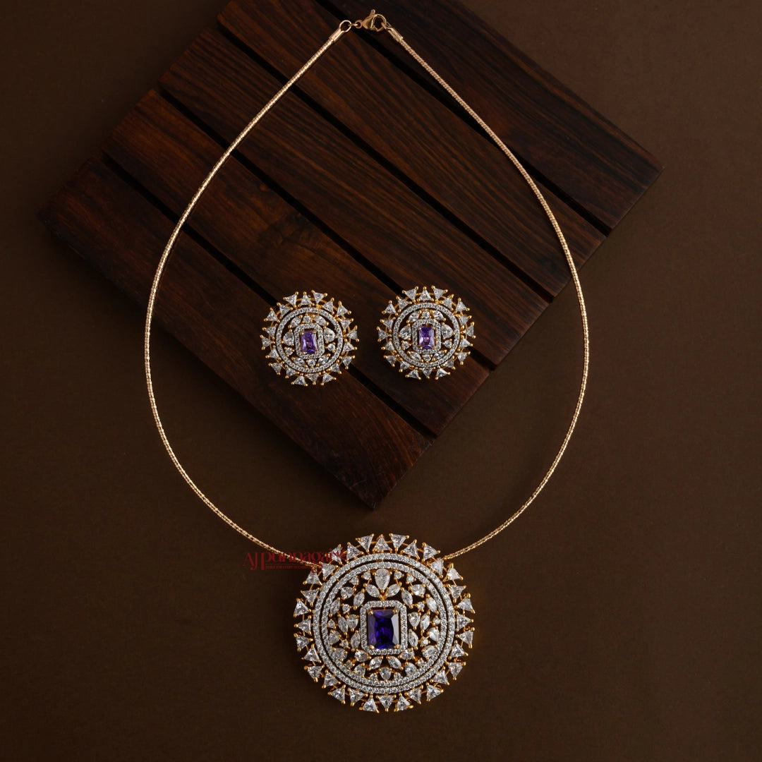 Sparkling Diamond Replica Necklace - Lylac