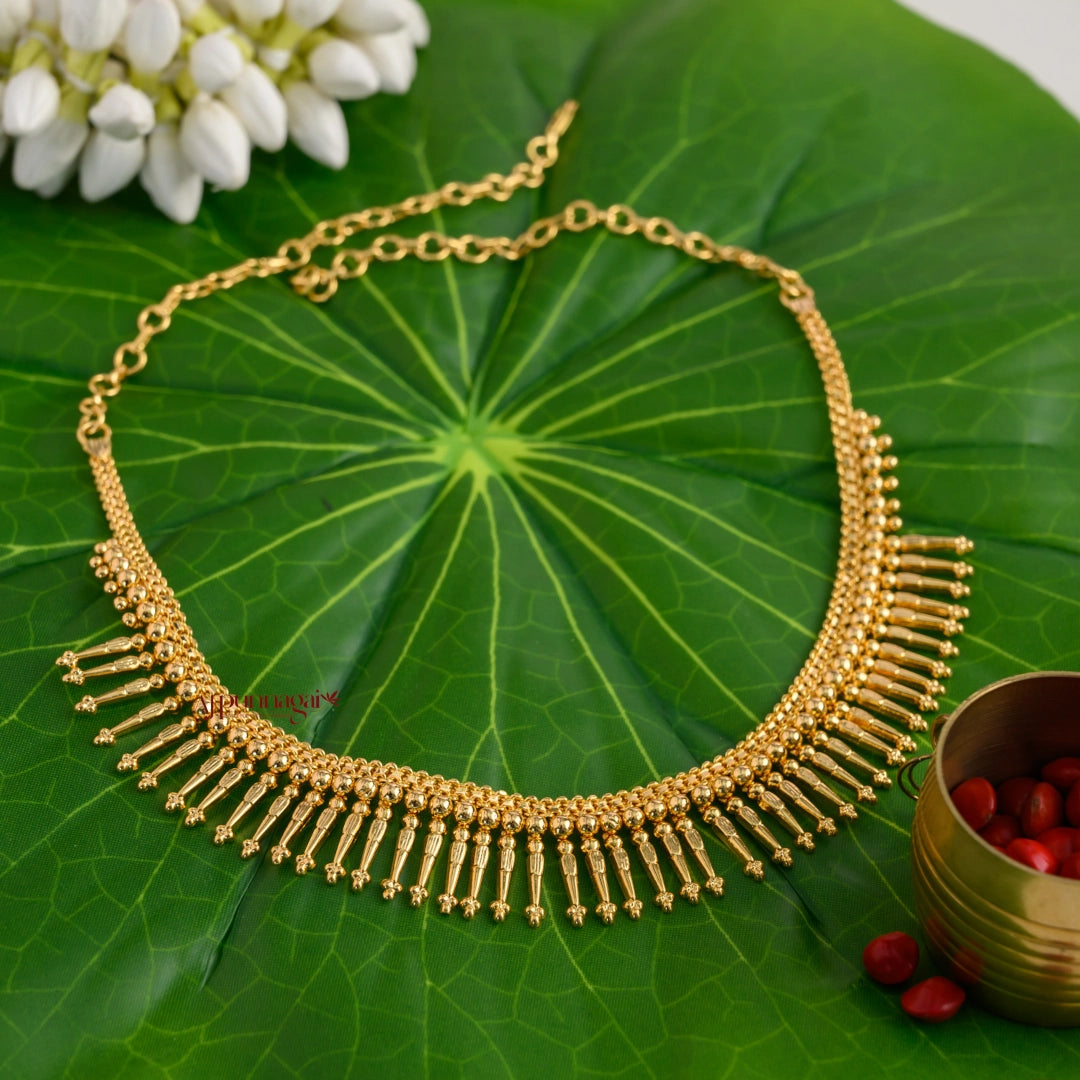 Royal Look Gold Finish Mulla Mottu Necklace