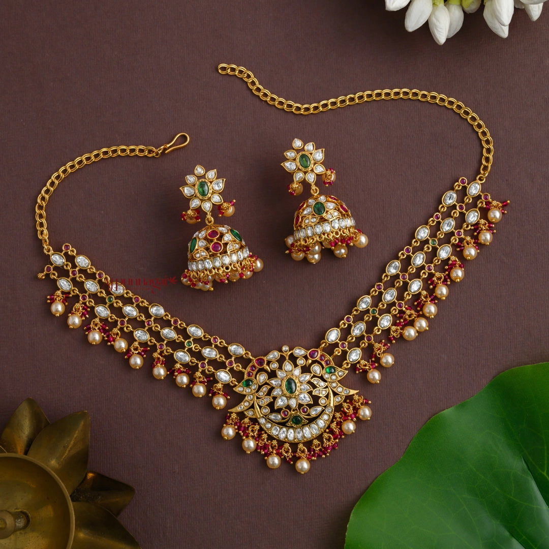 Unique Peacock Matt Necklace