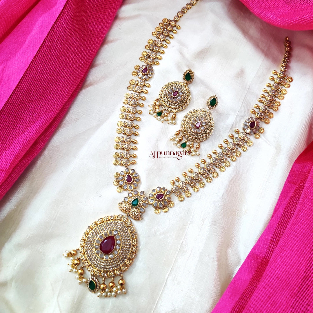 Royal & Elegant Lakshmi motif with uncut stone Necklace