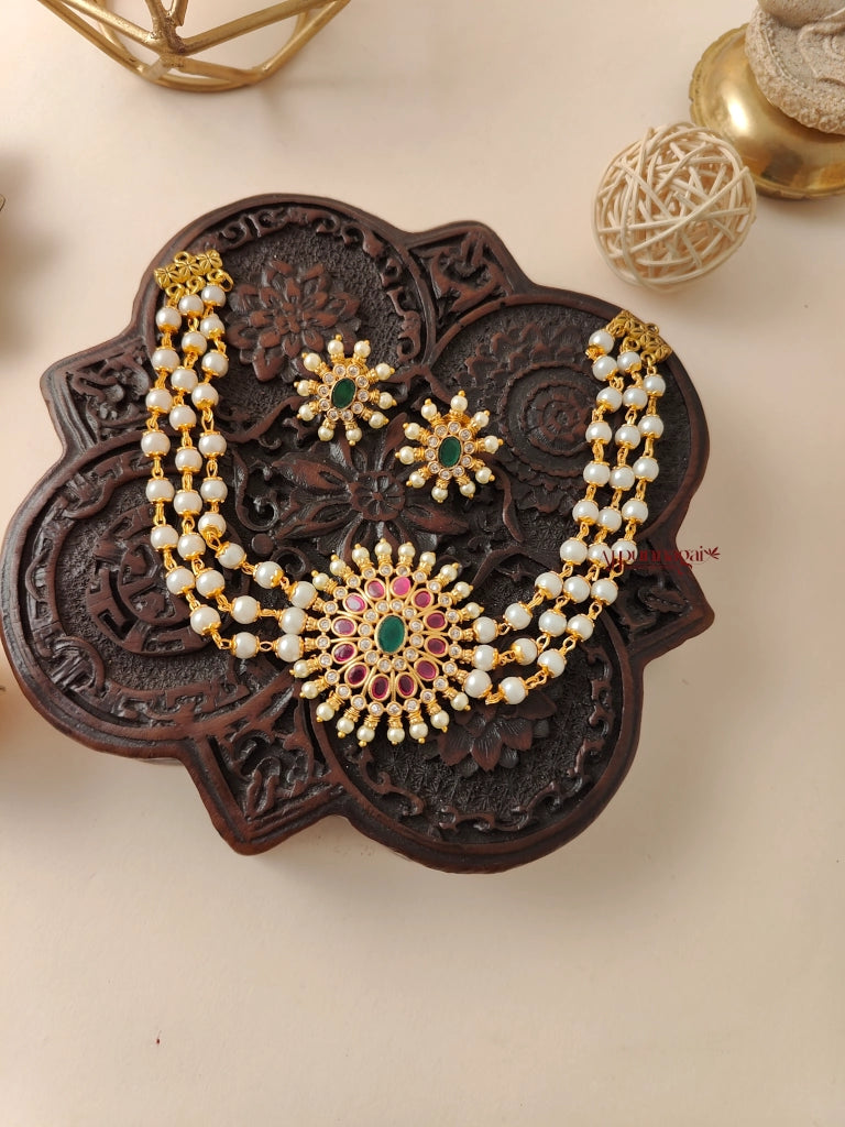 3layered Pearl Choker