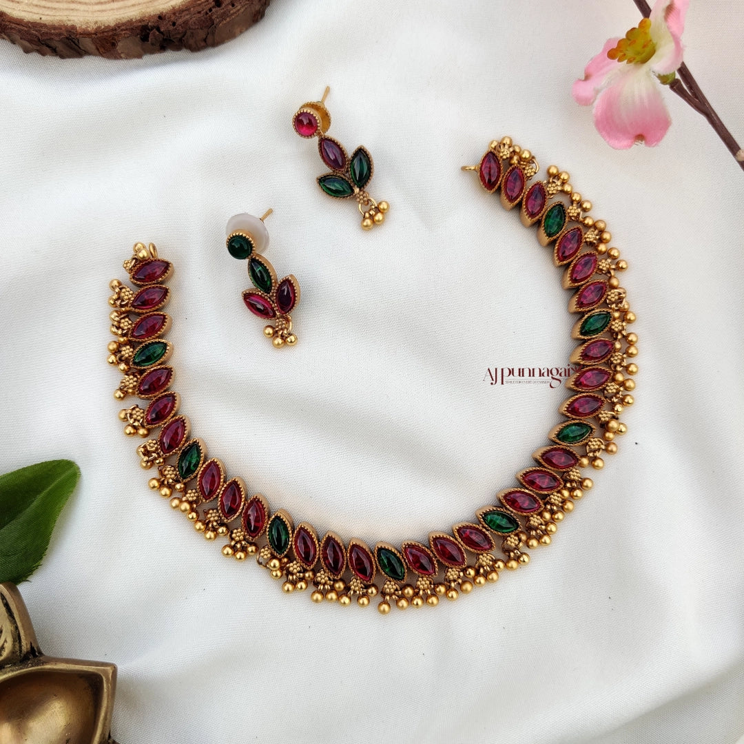 Lovely Reversible kemp stone Necklace - Multi