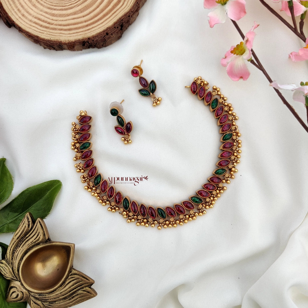 Lovely Reversible kemp stone Necklace - Multi