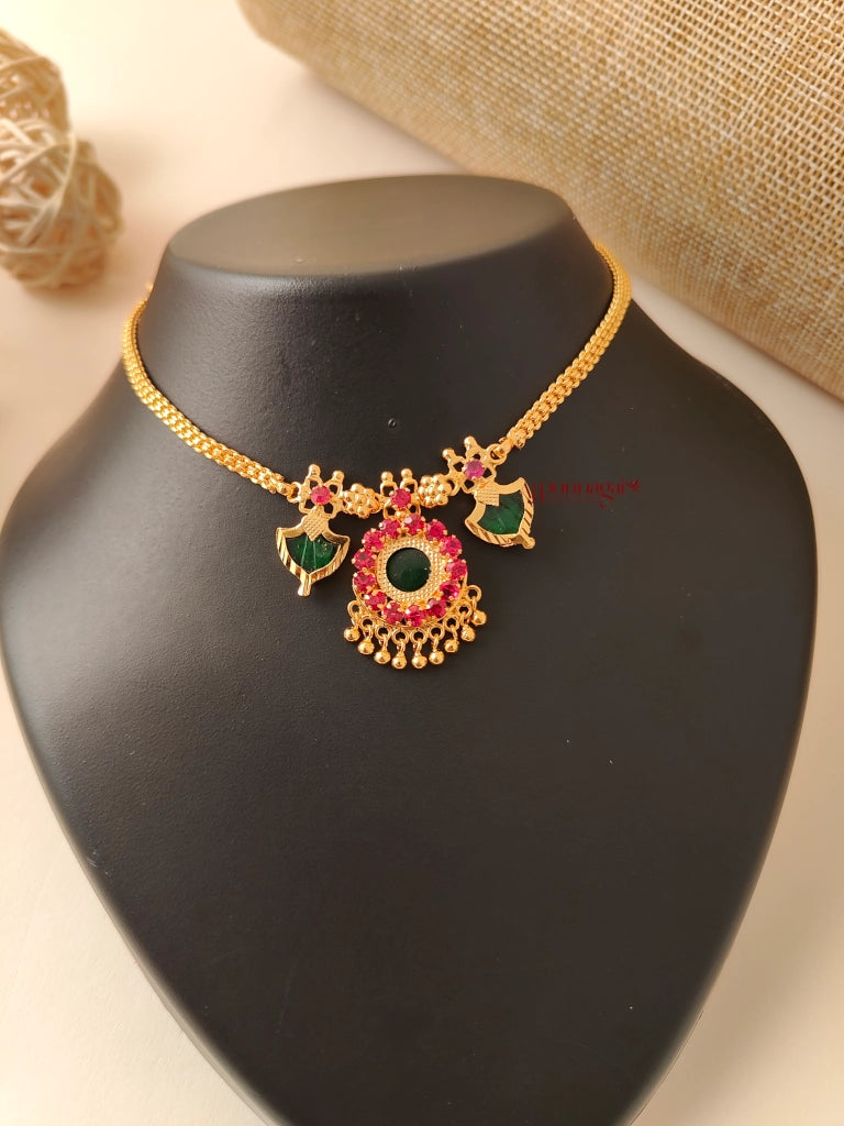 Pretty short Palakka Necklace