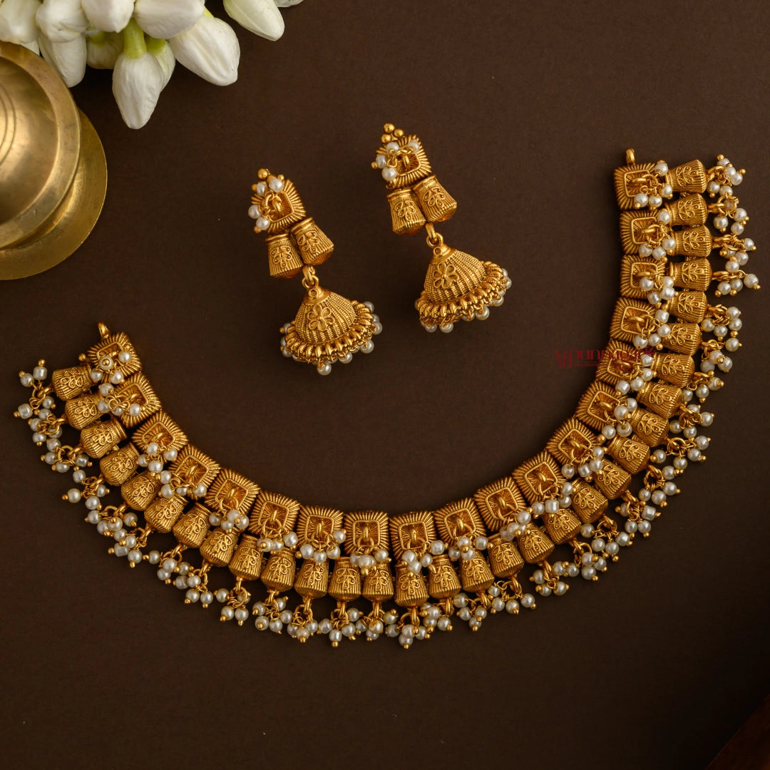 Unique Pearl Antique Necklace