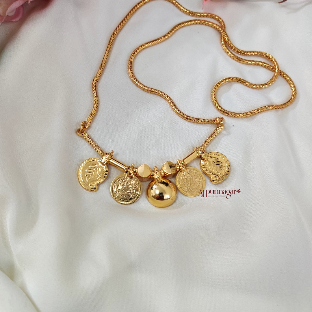 Traditional South Indian Bottu Lakshmi coin Mango Leaf Thirumangalyam with Kodi Chain