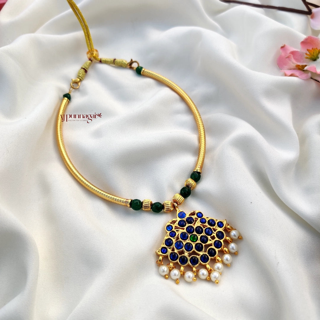 Traditional style kemp stone Handmade Attigai Necklace - Blue
