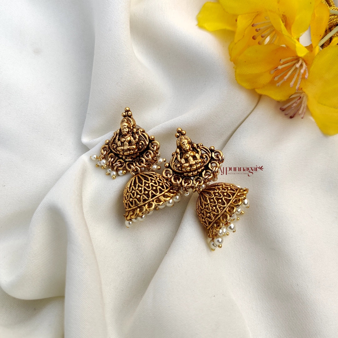 Lakshmi Motifs Pearl Necklace