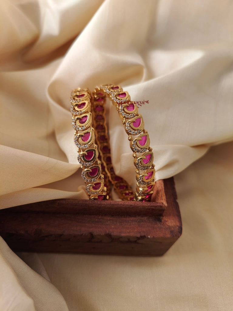 Trendy Kemp stone Bangle