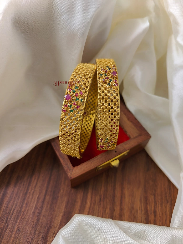 Stylish Matt Finish Bangles