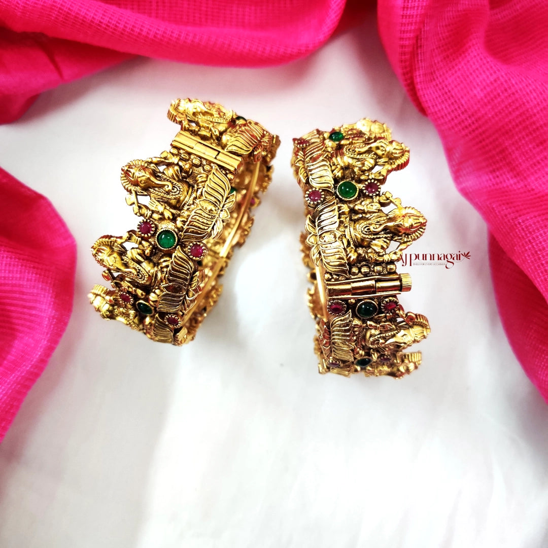Grand Ganesha Bridal bangle - Openable
