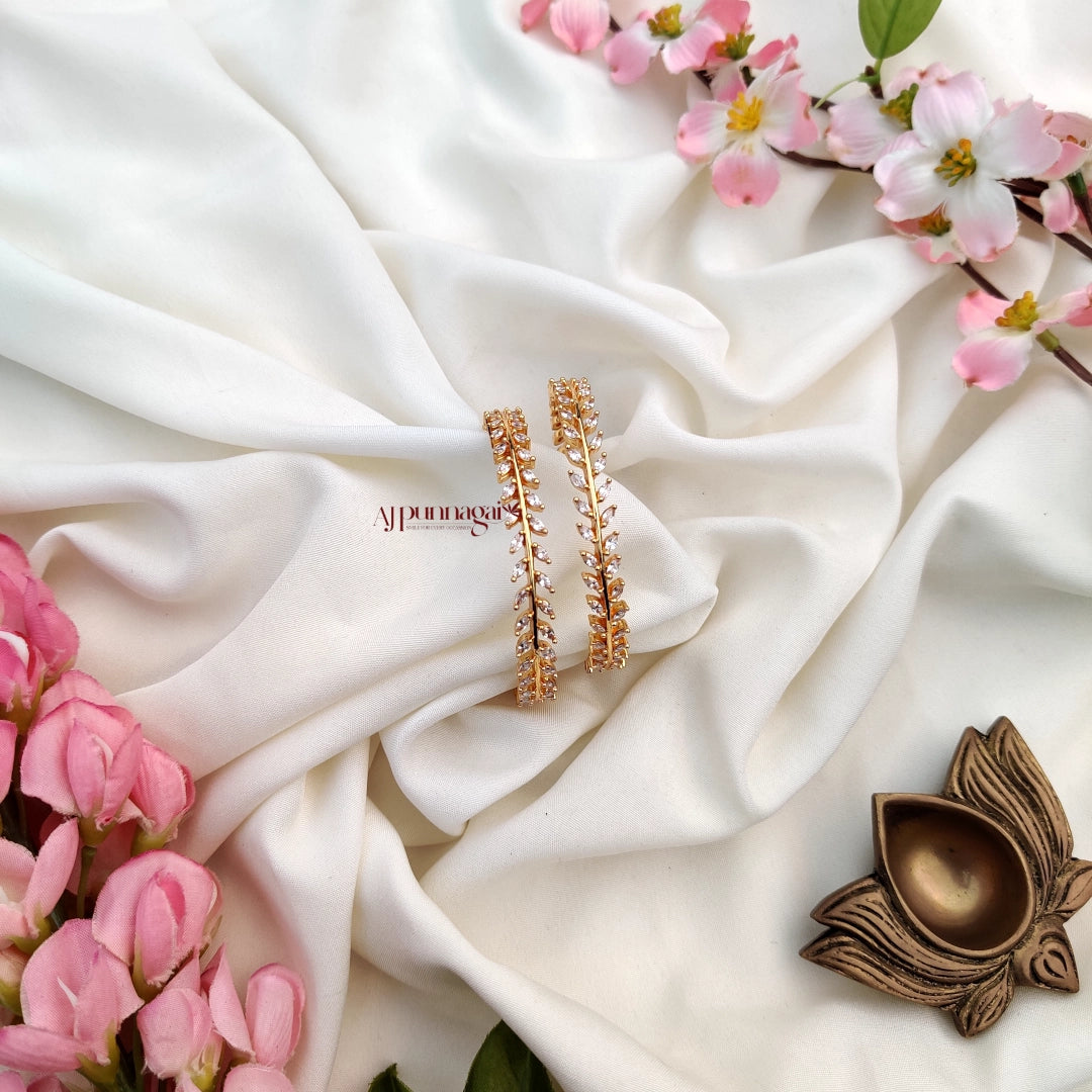 Leafy AD Bangle