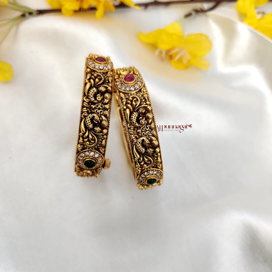 Spectacular Gold look alike Peacock motifs Openable Bangle