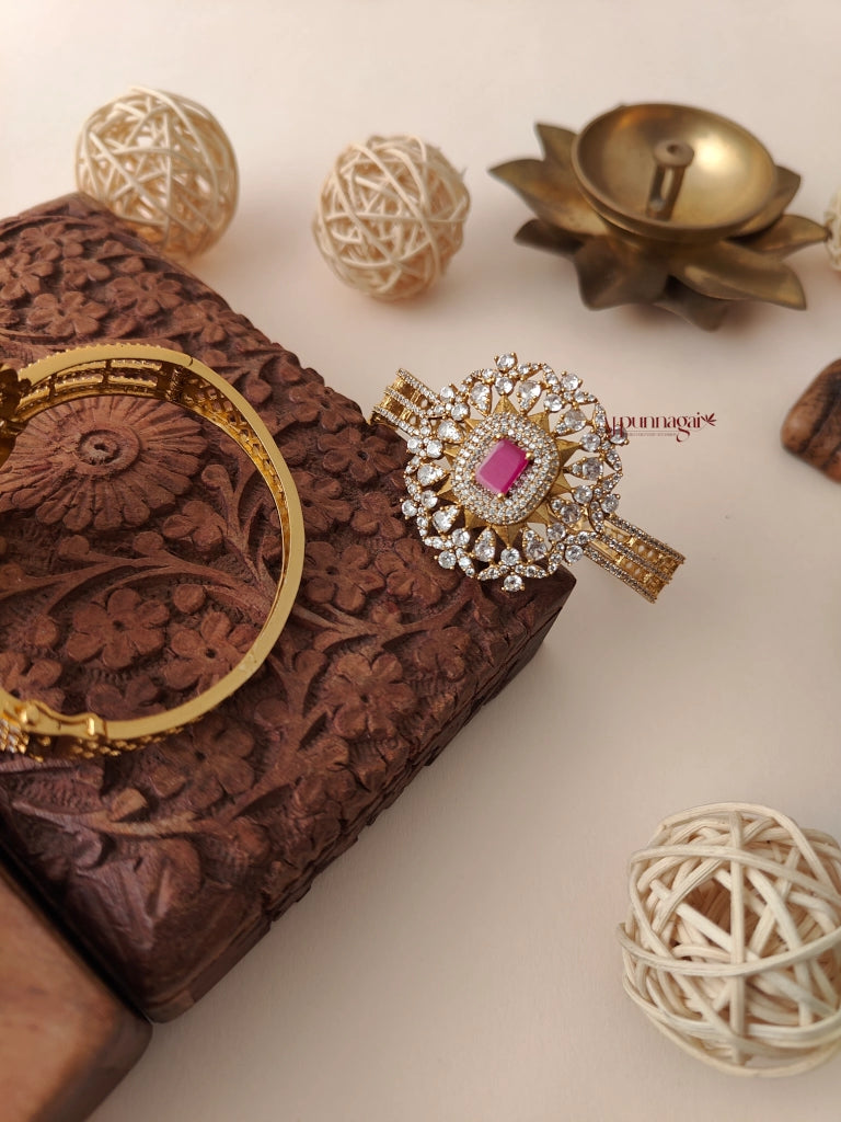 Sparkling AD stone Openable Bracelet - Ruby