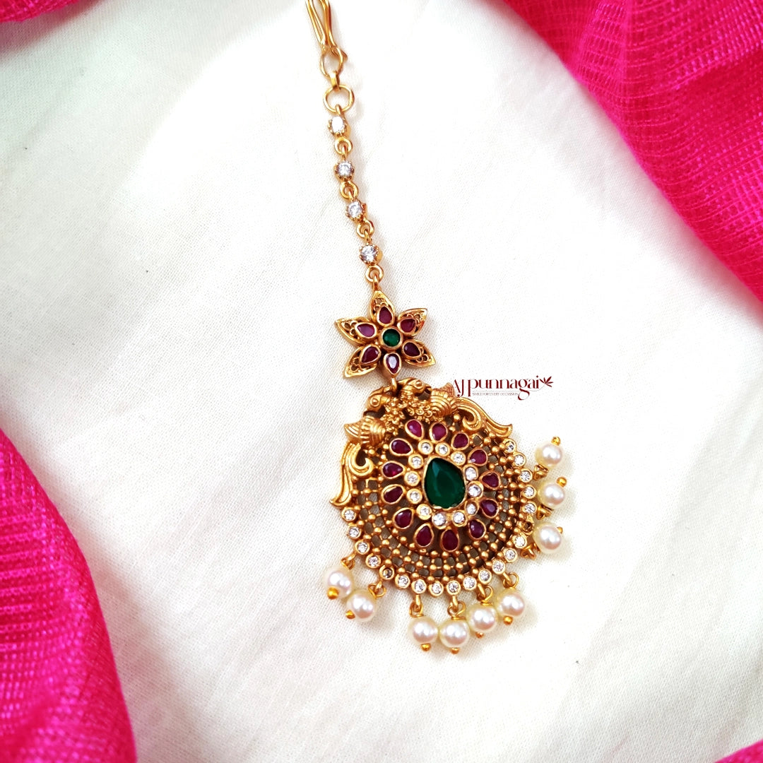 Beautiful Kemp with AD stone Peacock Chutti