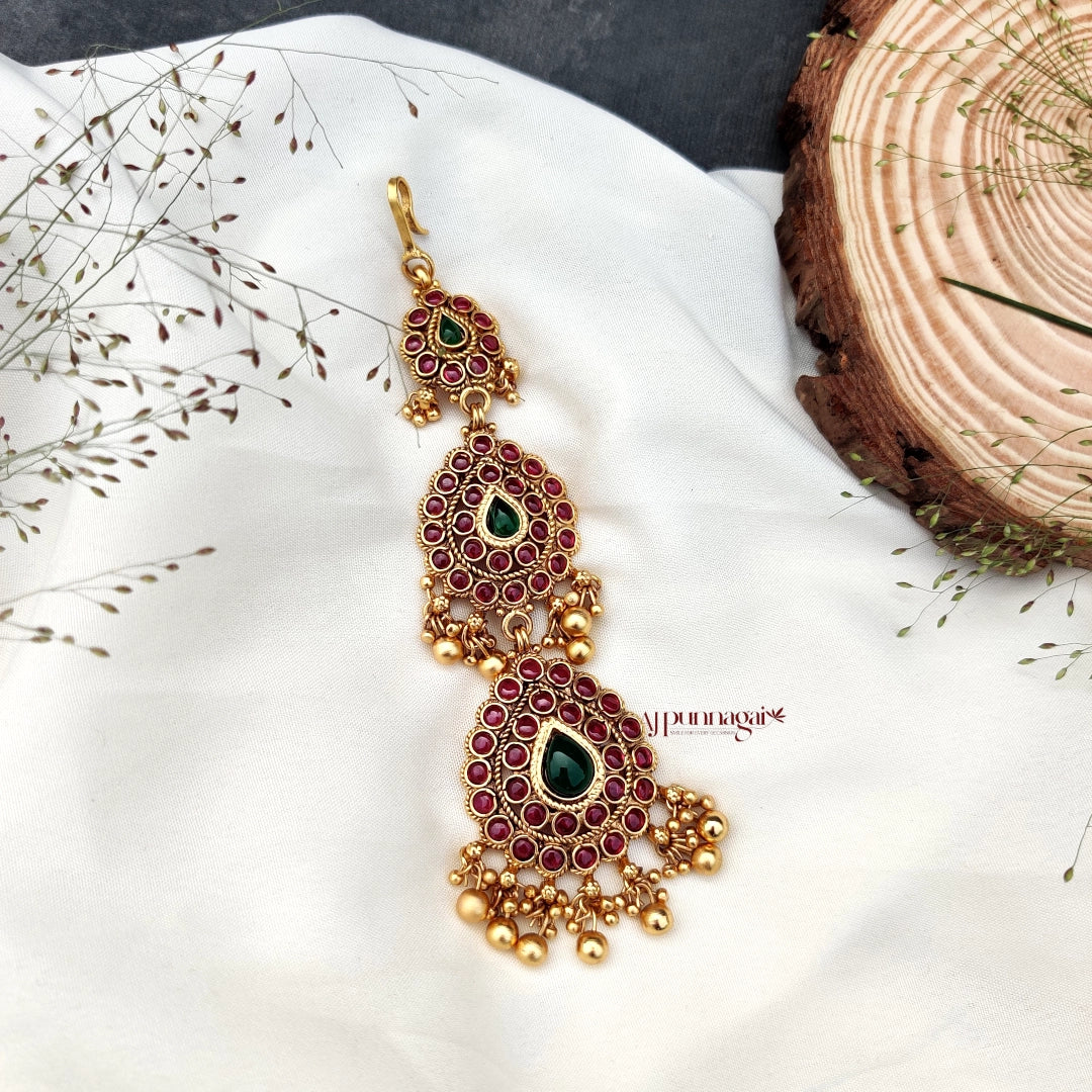 Three Pendant Kemp Maang Tikka - Multi