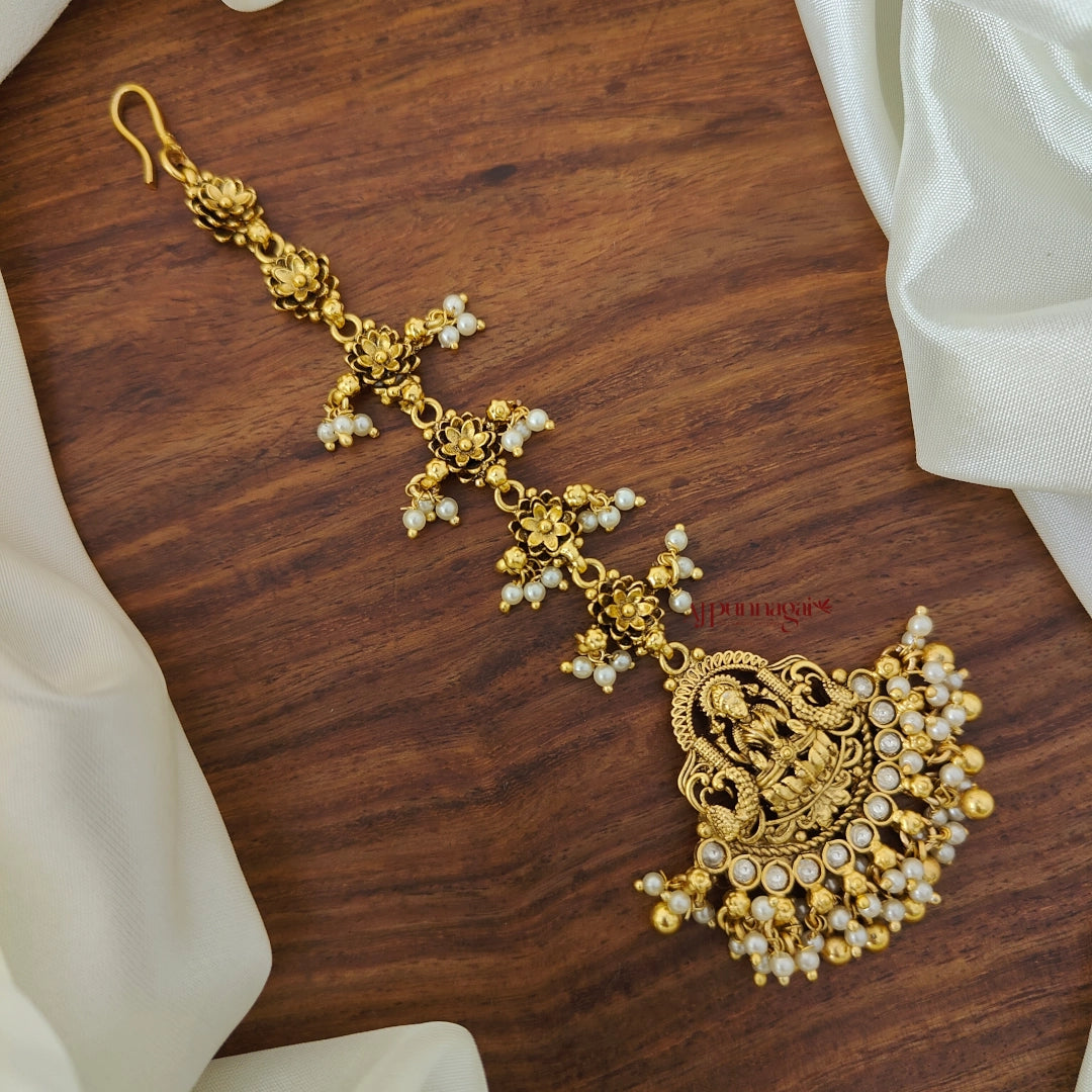 Floral Lakshmi Chutti - White