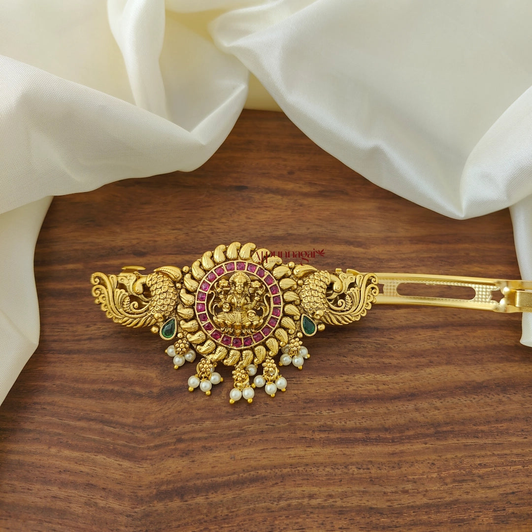 Lakshmi Hair Clip - Pearl