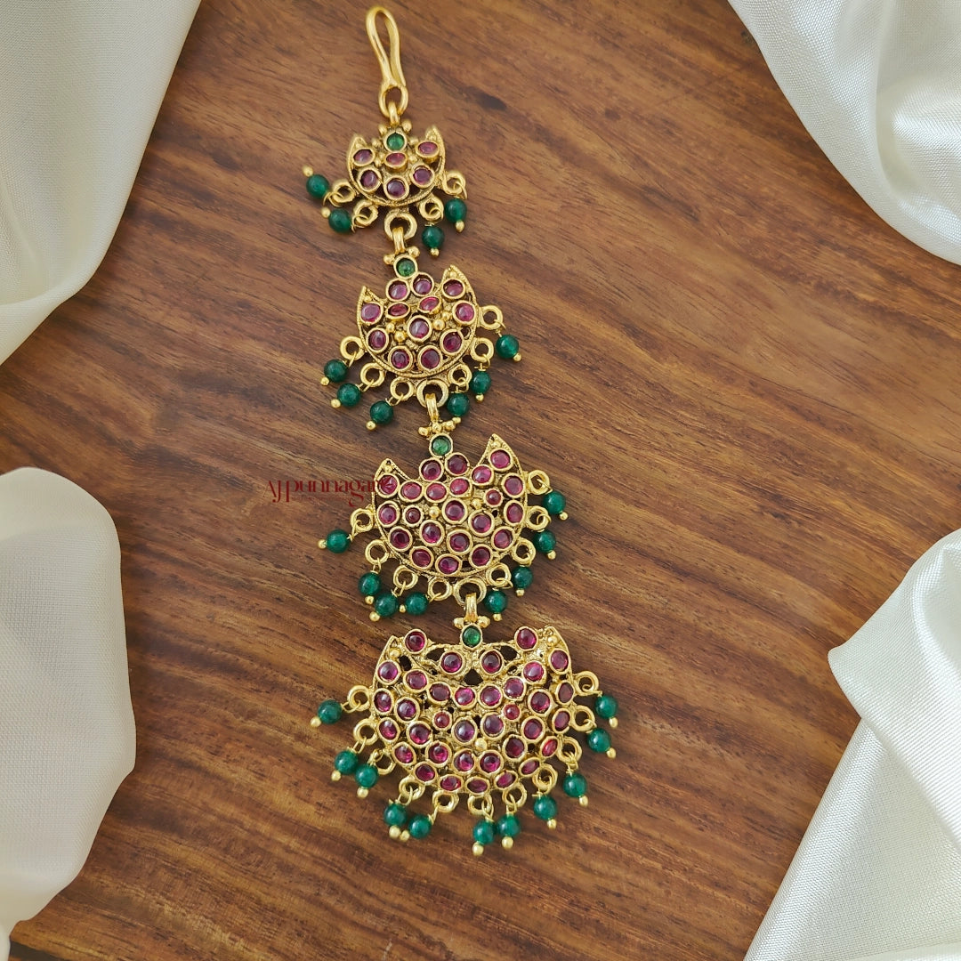 Half Moon Shapped Kemp Chutti - Green Beads