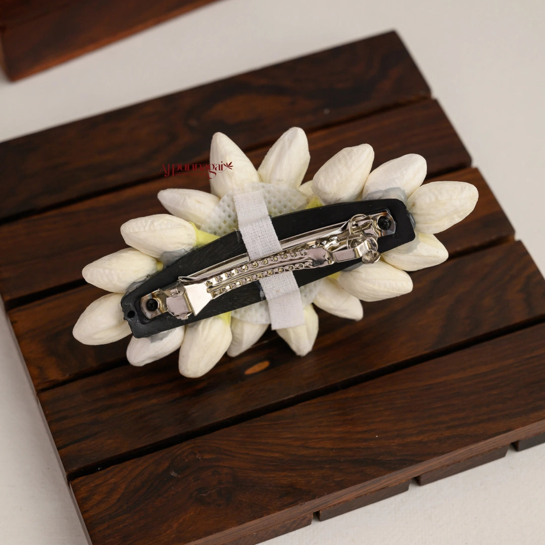 Artifical Jasmine Bud - Medium Hair Clip