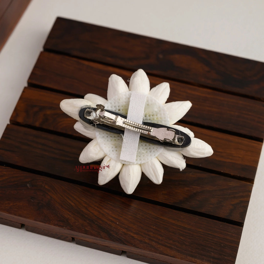 Artifical Jasmine Bud - Small Hair Clip