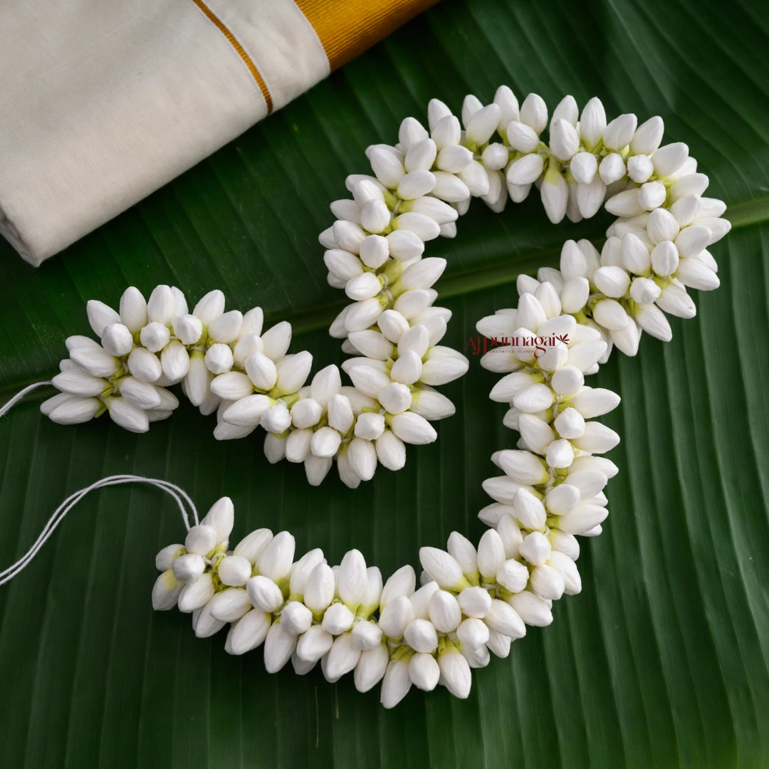 Realistic Jasmine Look Hand Strung String - Big Buds