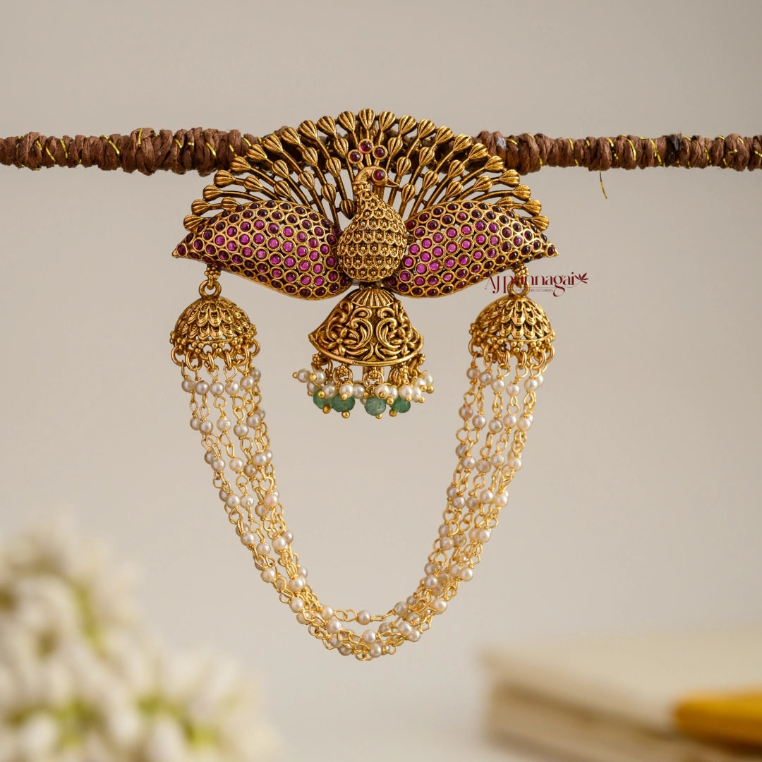 Peacock With Kemp Jadai Billai