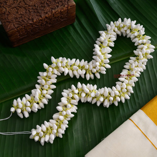 Realistic Jasmine Look Hand Strung String, Small Buds