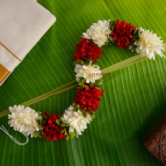 Reusable 16 Inches Pichi Poo Flower String - White With Red