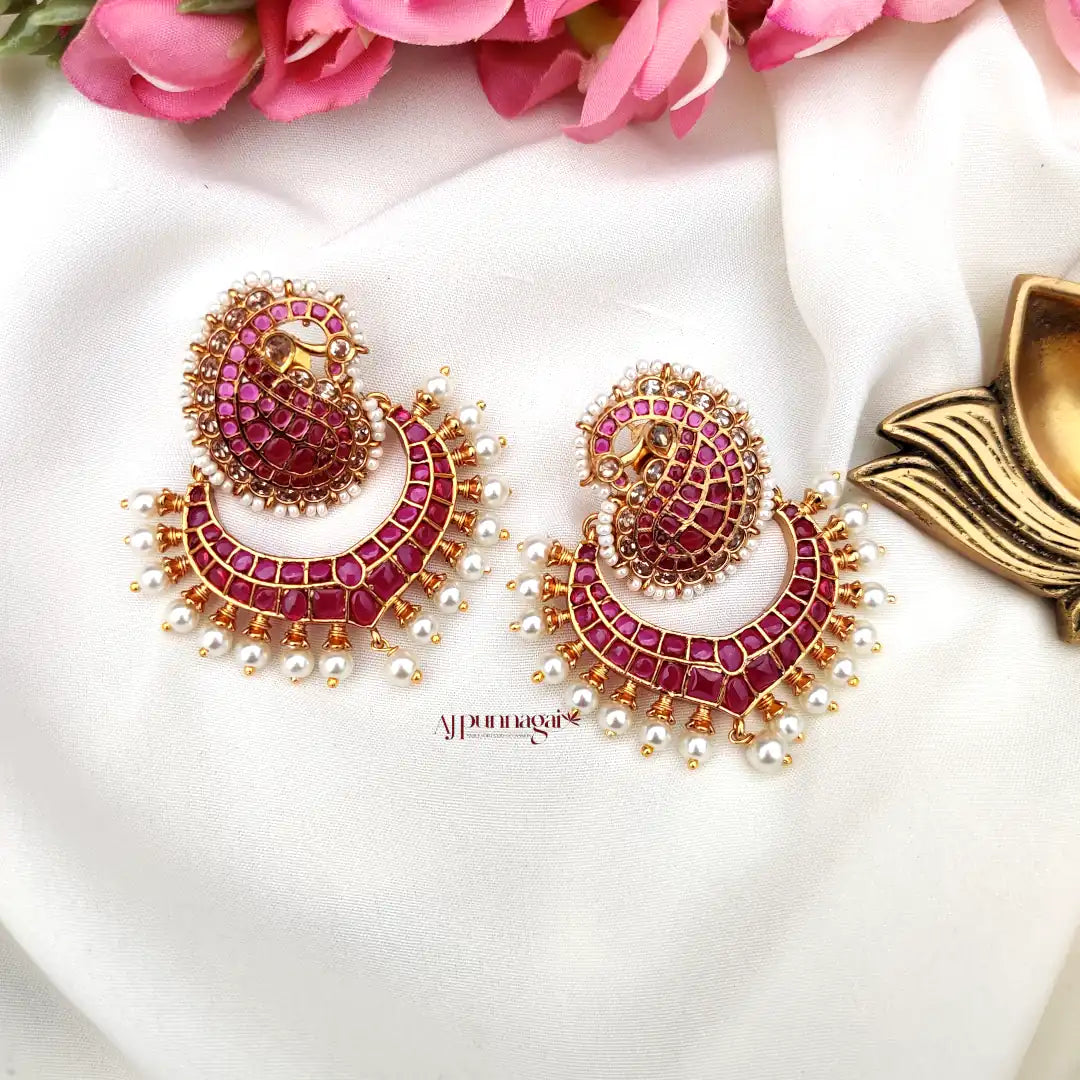 Graceful Light weight Chandbali Earring
