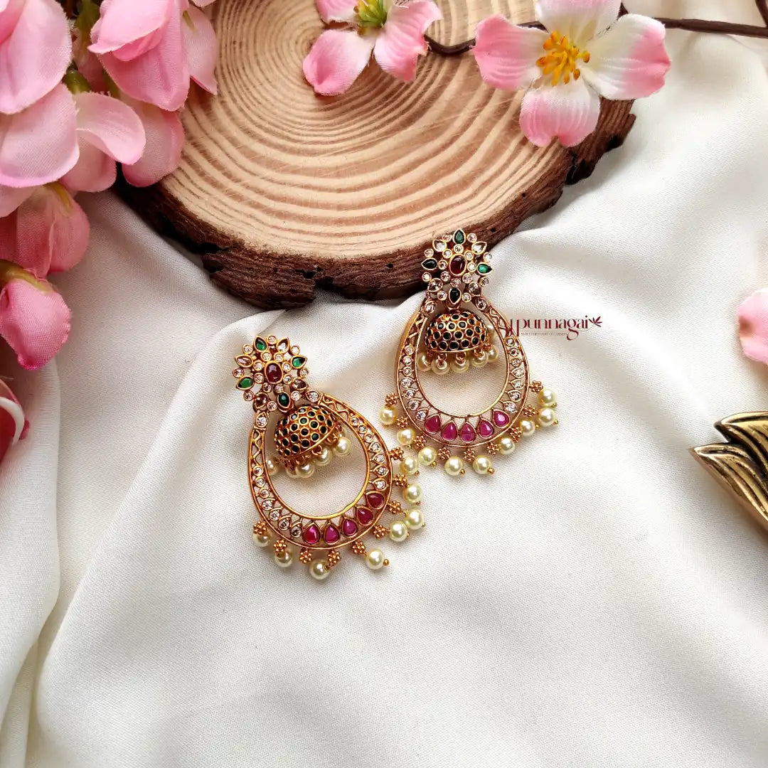 Sparkling AD Stone Earring